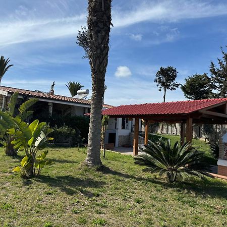 Casa Vacanze SantʼAntìoco Exteriör bild