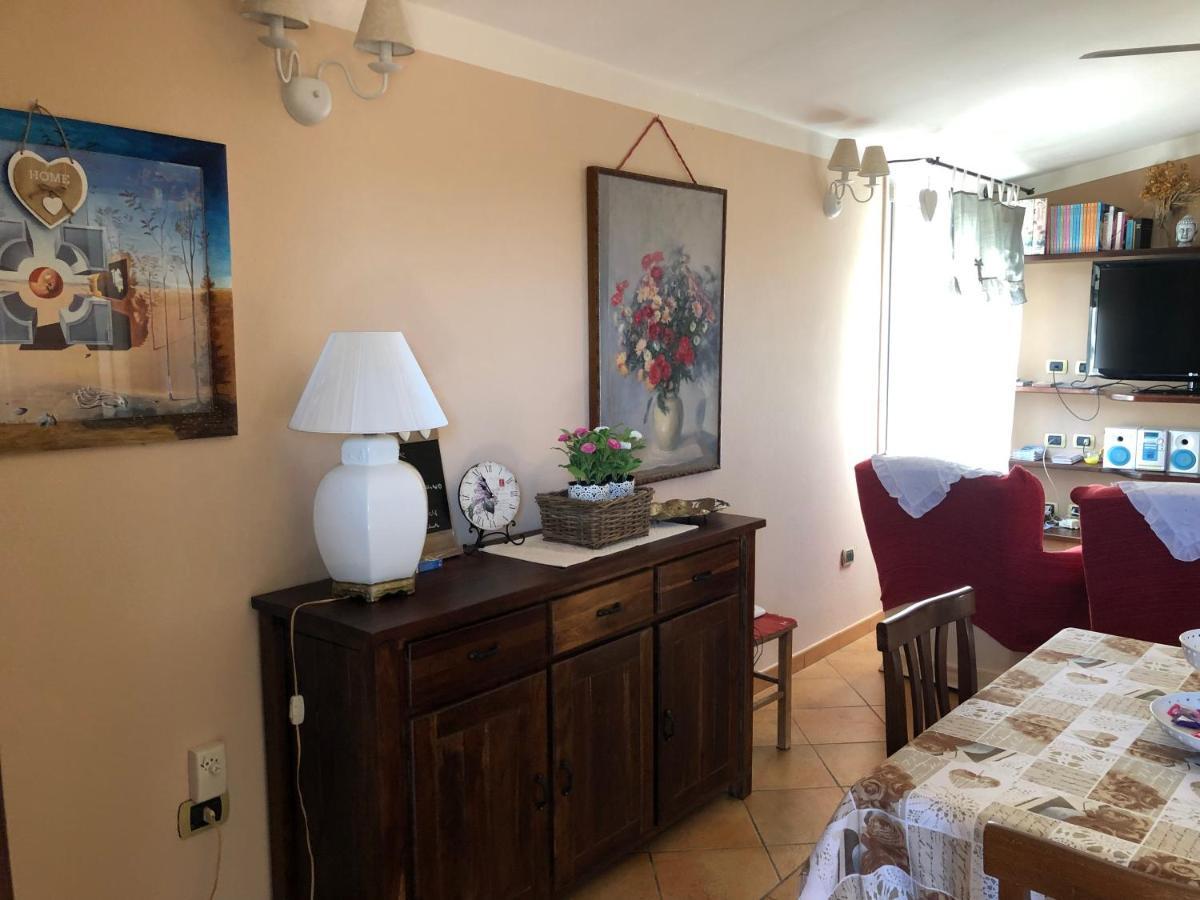 Casa Vacanze SantʼAntìoco Exteriör bild